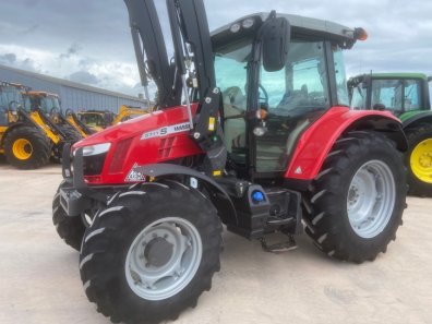 Massey Ferguson 5711S Efficient