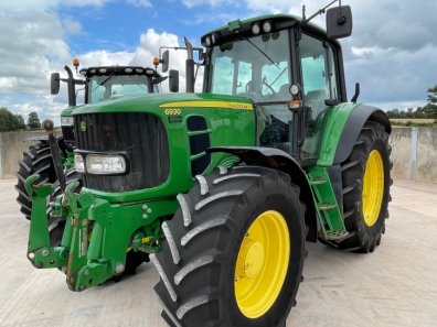 John Deere 6930 Standard
