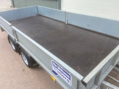 Ifor Williams LM125 flat bed trailer