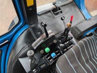 Ford 8730