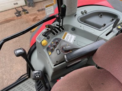 Massey Ferguson 8160