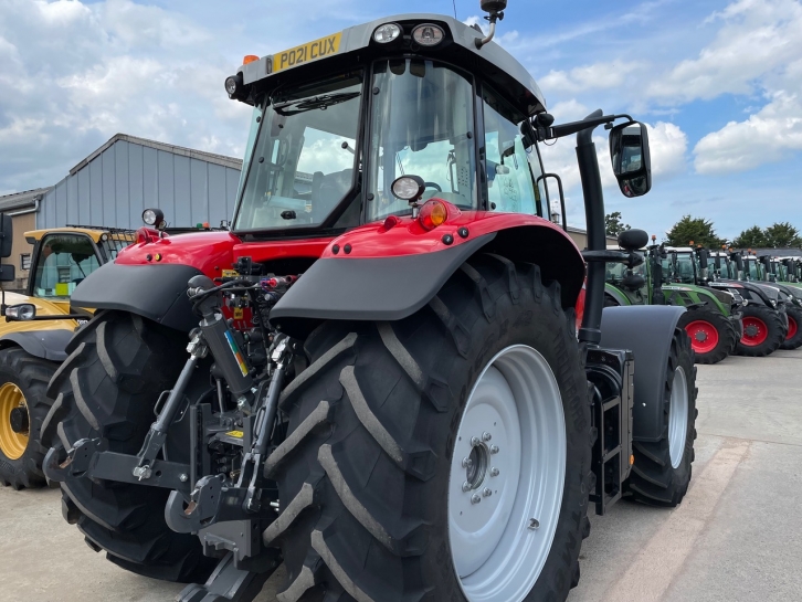 Massey Ferguson 7719S Exclusive