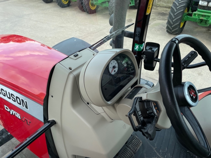 Massey Ferguson 7719S Exclusive
