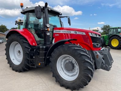 Massey Ferguson 7719S Exclusive