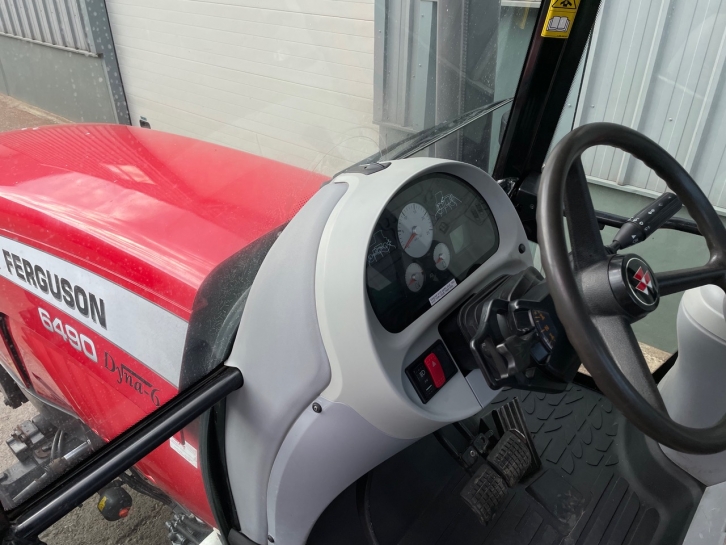 Massey Ferguson 6490