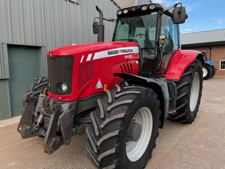 Massey Ferguson 6490
