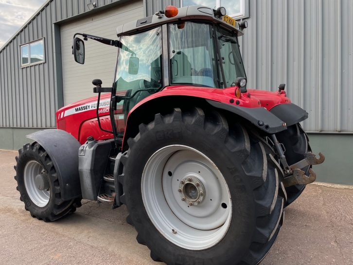 Massey Ferguson 6490