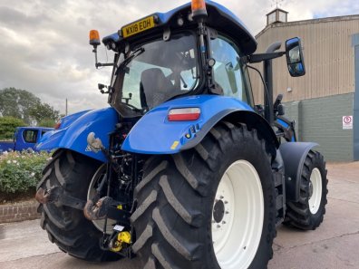 New Holland T6.165