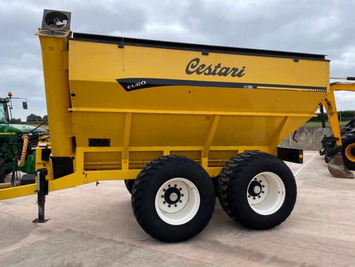 Cestari 14 Ton chaser bin