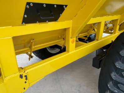 Cestari 14 Ton chaser bin