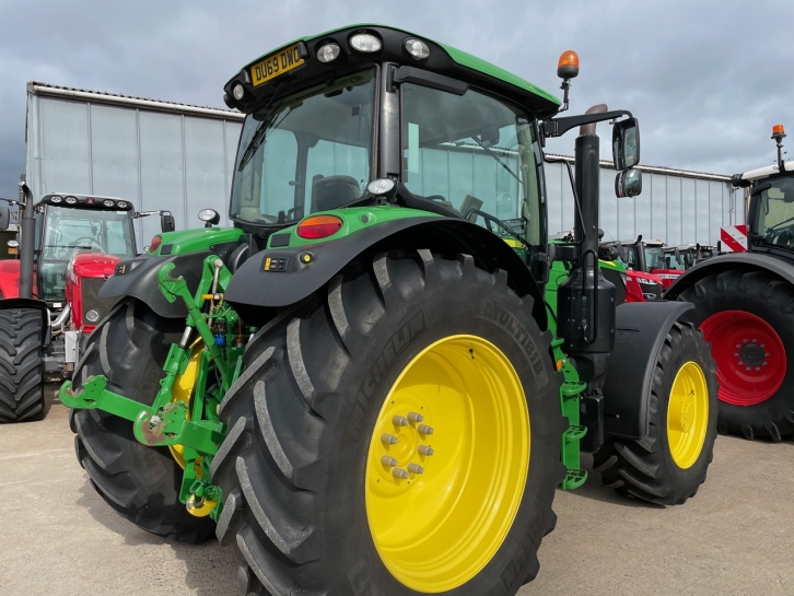 John Deere 6155R