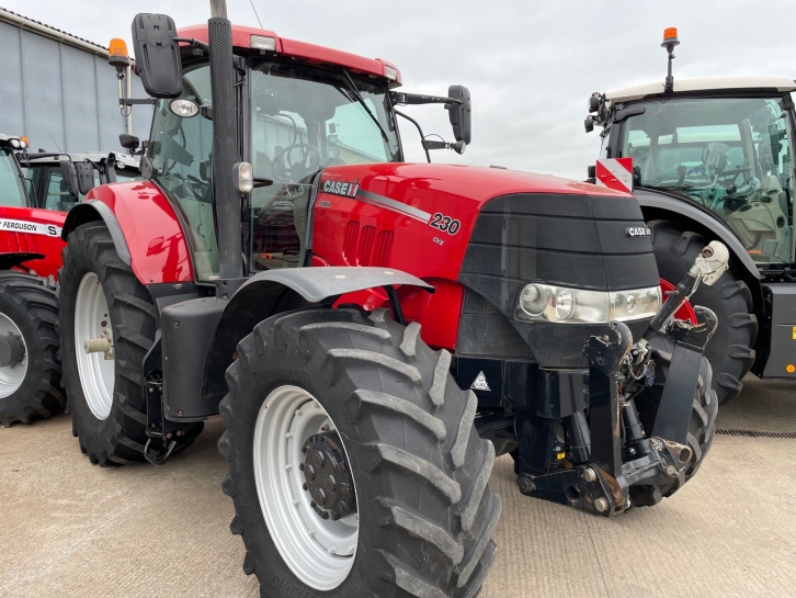 Case CVX 230