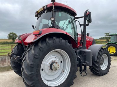 Case CVX 230