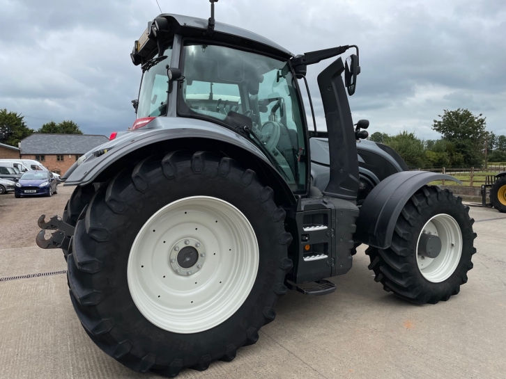 Valtra T194 Active