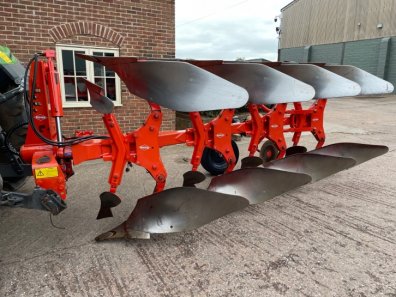 Kuhn Master 100 4 furrow plough