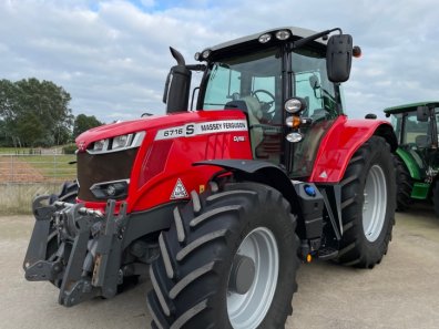 Massey Ferguson 6716S Efficient