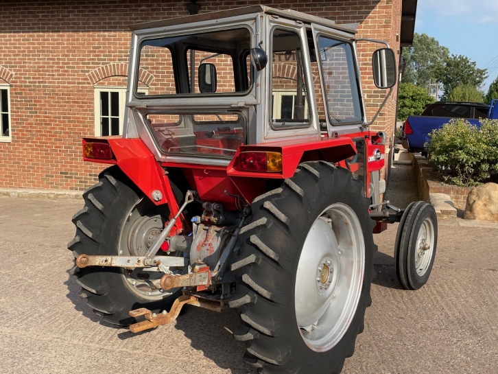 Massey Ferguson 135