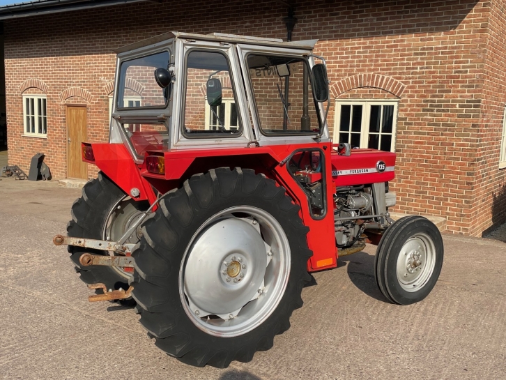 Massey Ferguson 135