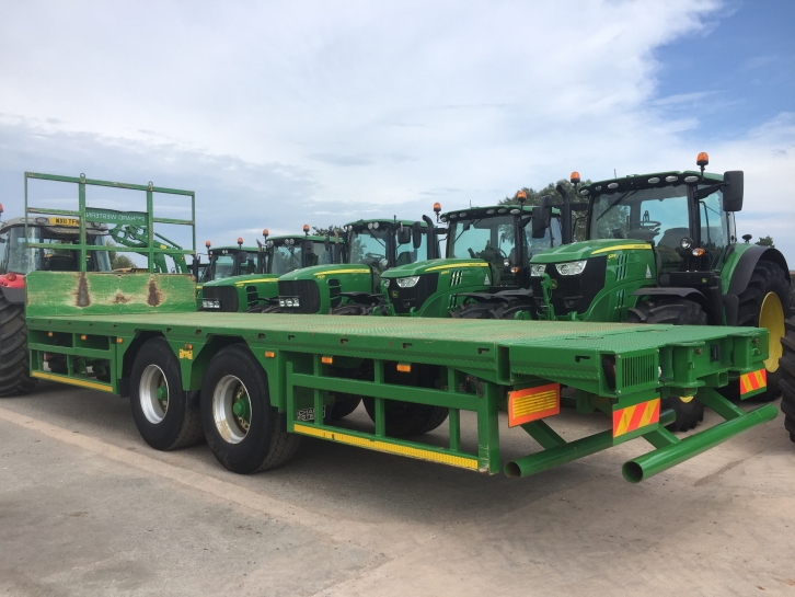 Richard Western 27ft trailer