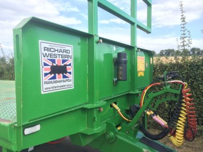 Richard Western 27ft trailer