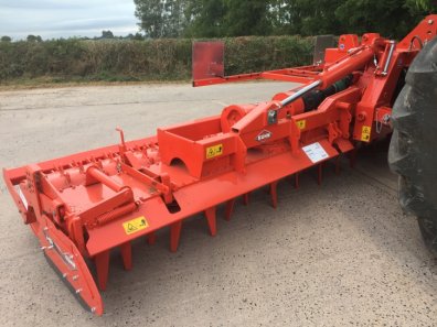 Kuhn HR6004 power harrow