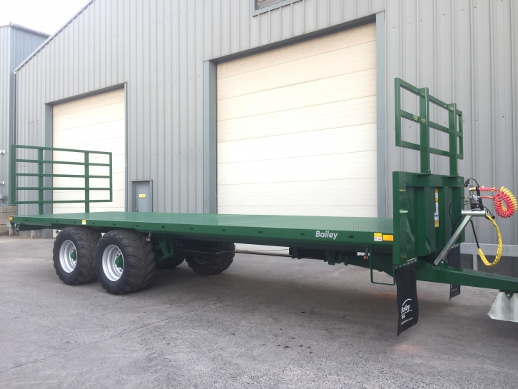 Bailey 27ft flat trailer