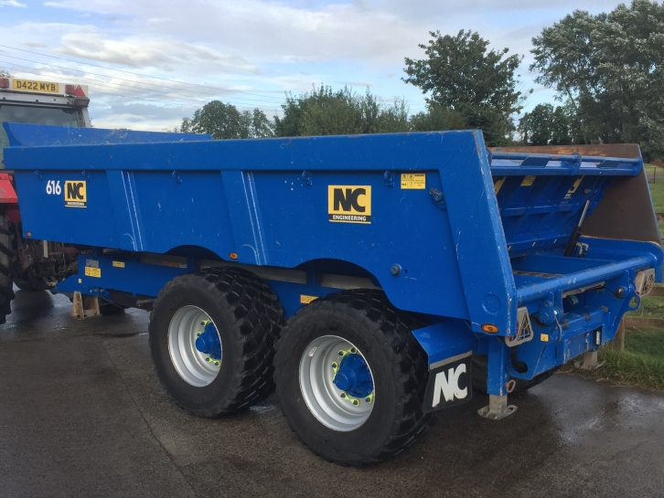 NC 616 16 ton dump trailer