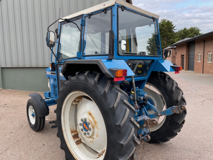 Ford 4610