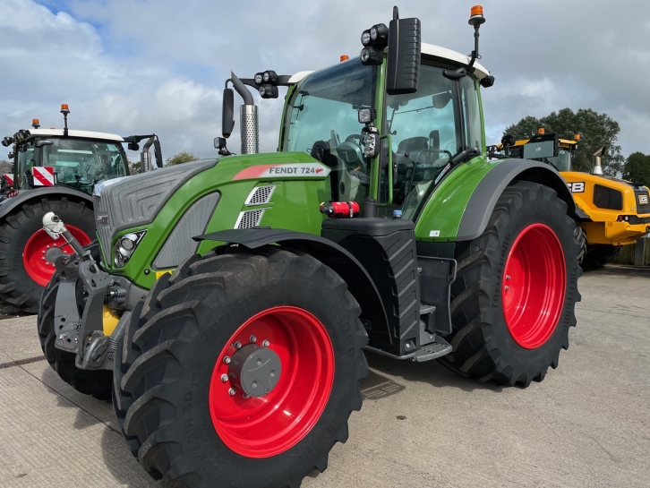 Fendt 724 Profi-Plus
