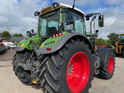 Fendt 724 Profi-Plus