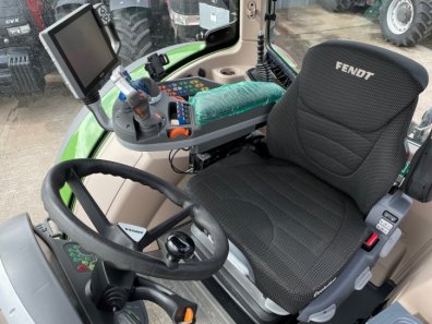 Fendt 724 Profi-Plus
