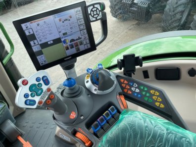 Fendt 724 Profi-Plus