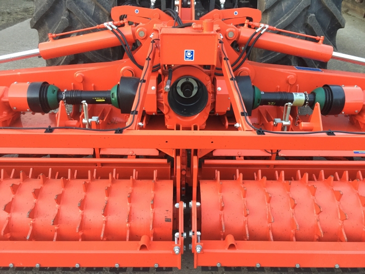 Kuhn HR5004 power harrow