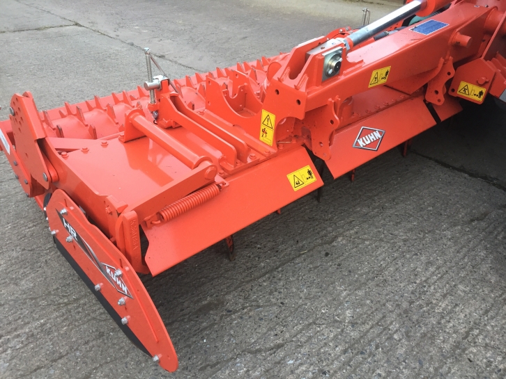 Kuhn HR5004 power harrow