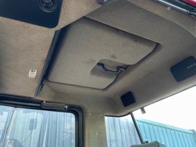 Case 1056XL