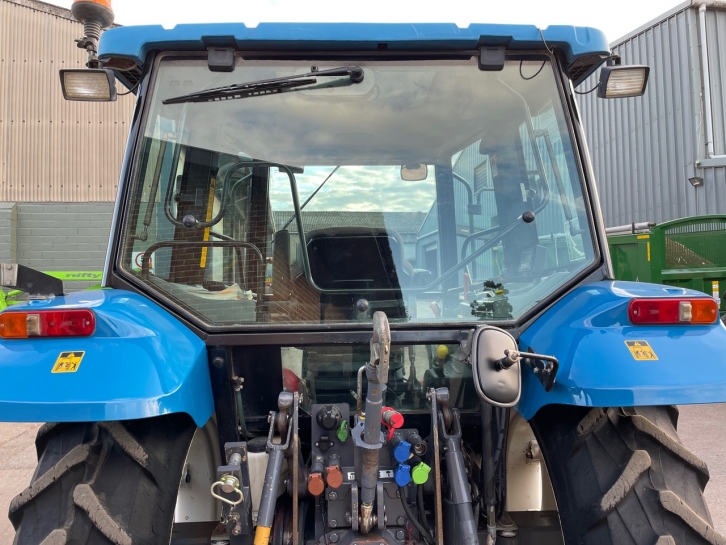 New Holland TL90