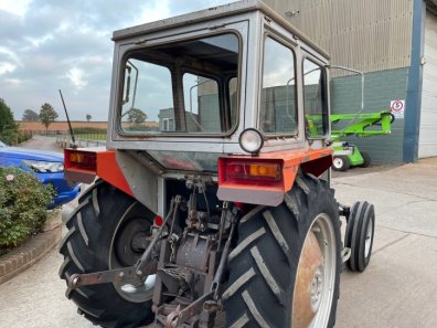 Massey Ferguson 240