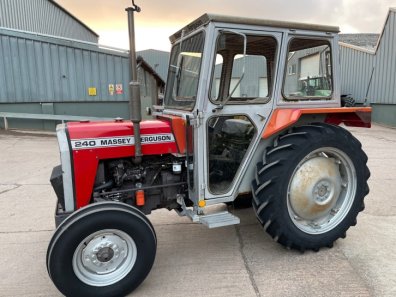 Massey Ferguson 240