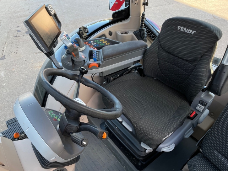 Fendt 724 Profi-Plus