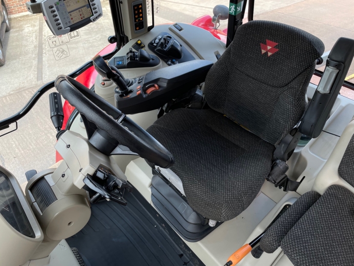 Massey Ferguson 7718S Exclusive