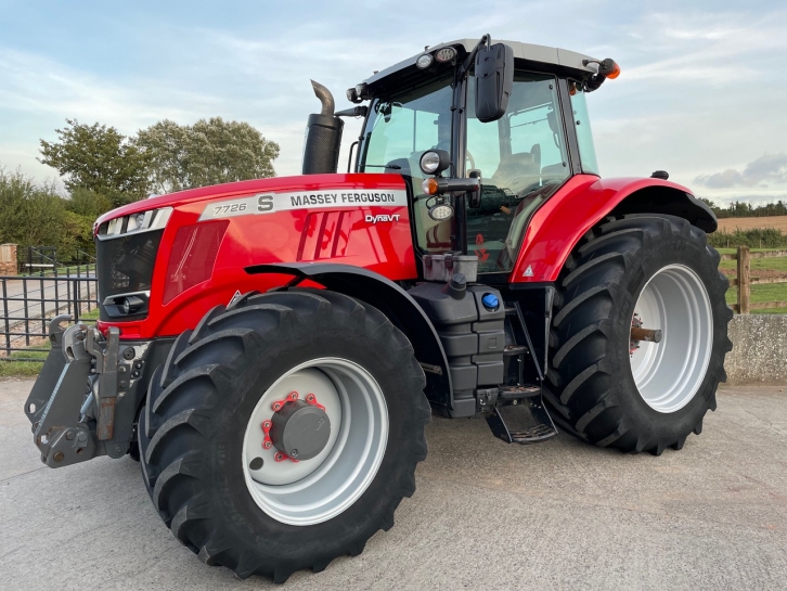 Massey Ferguson 7726S Exclusive