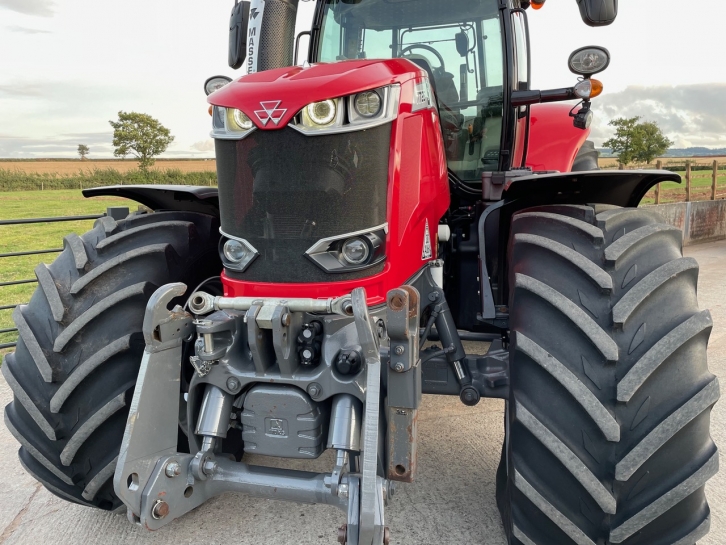 Massey Ferguson 7726S Exclusive
