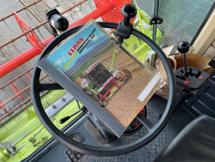Claas Dominator 48S