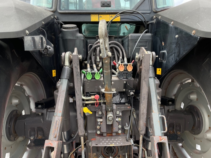 Massey Ferguson 8160