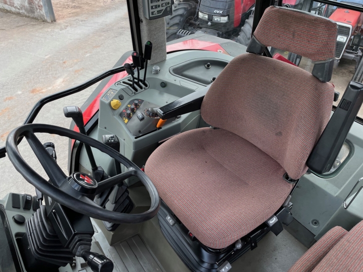 Massey Ferguson 8160