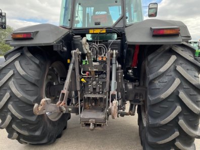 Massey Ferguson 8160