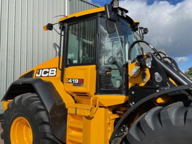 JCB 419S