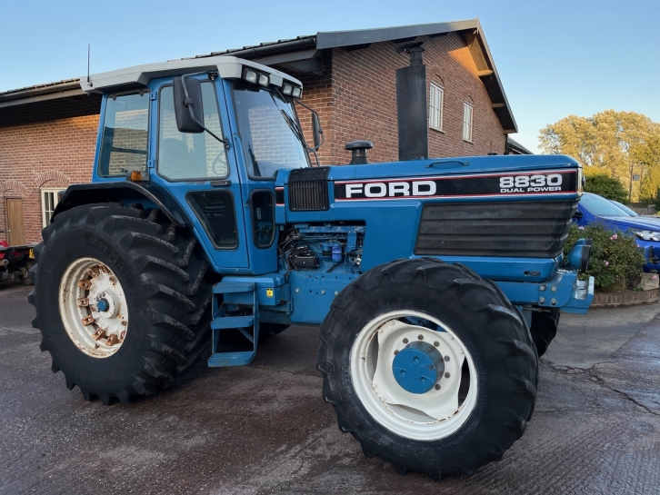 Ford 8830