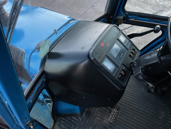 Ford 8830