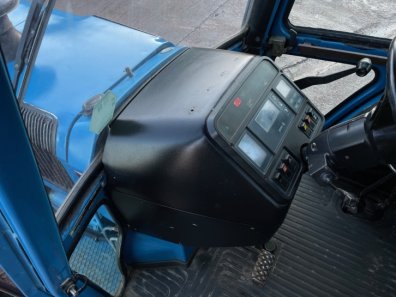 Ford 8830